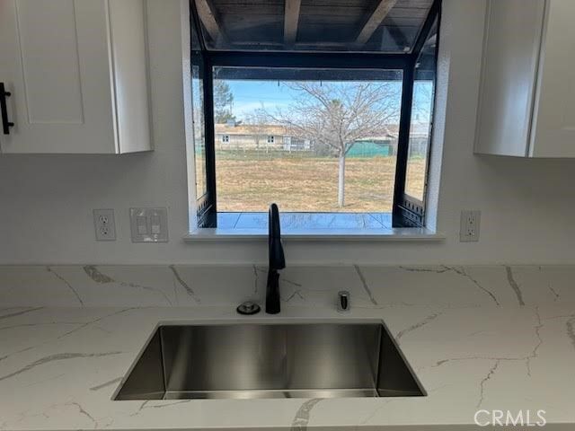 22134 Broken Lance, Apple Valley, CA 92307