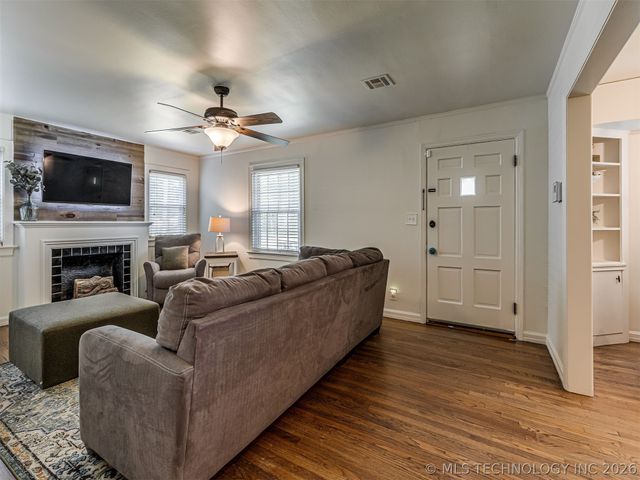 4630 E 13th Street, Tulsa, OK 74112