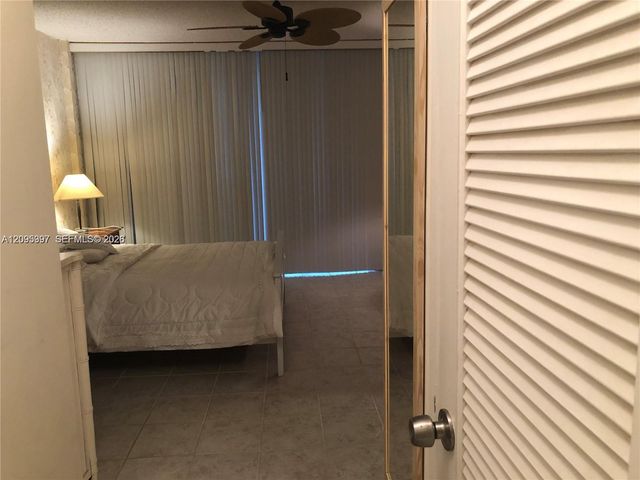 1351 NE Miami Gardens Drive PH11E, Miami, FL 33179