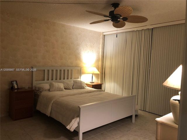 1351 NE Miami Gardens Drive PH11E, Miami, FL 33179