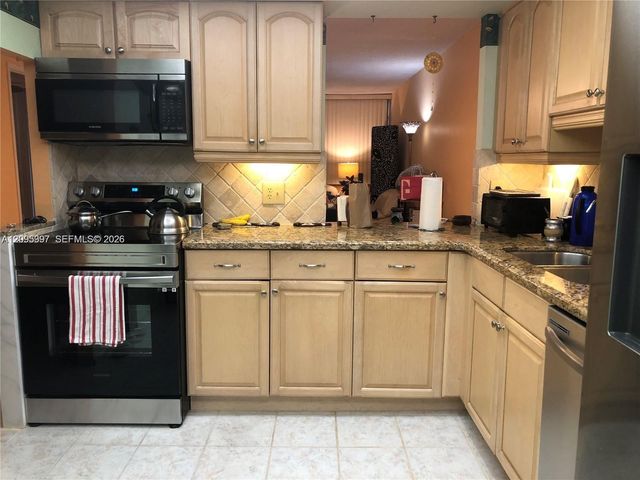 1351 NE Miami Gardens Drive PH11E, Miami, FL 33179