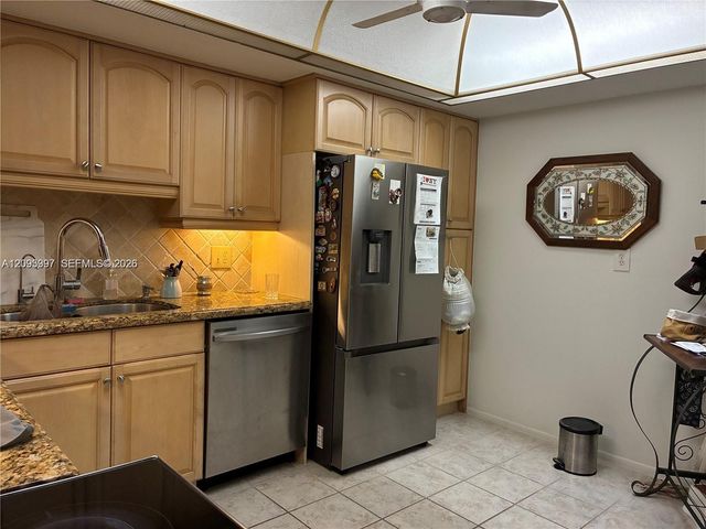 1351 NE Miami Gardens Drive PH11E, Miami, FL 33179