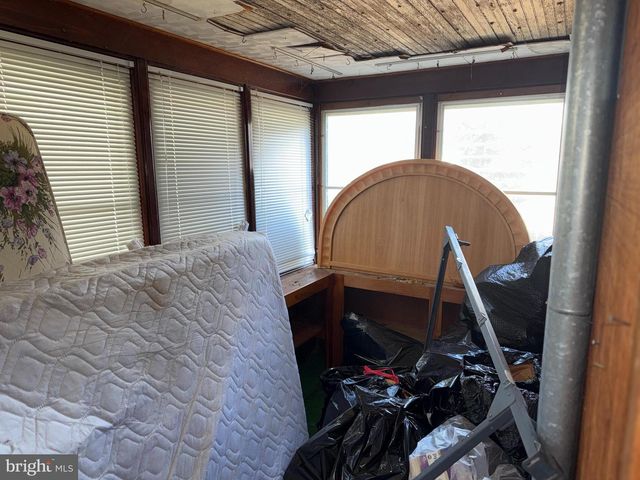 1557 ERIAL RD, Blackwood, NJ 08012