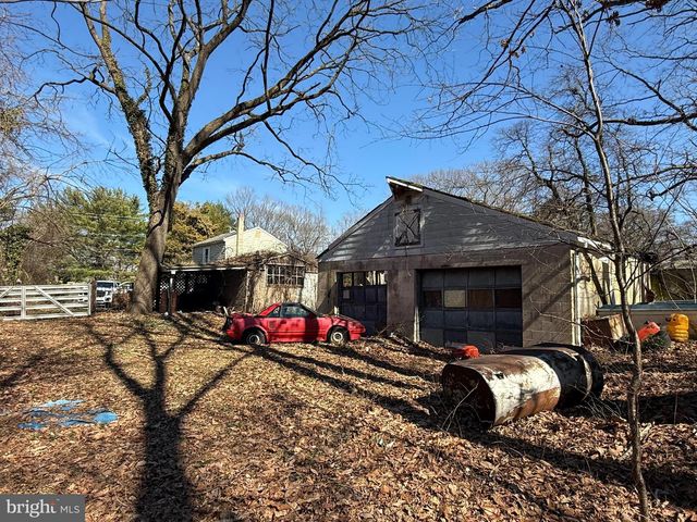 1557 ERIAL RD, Blackwood, NJ 08012