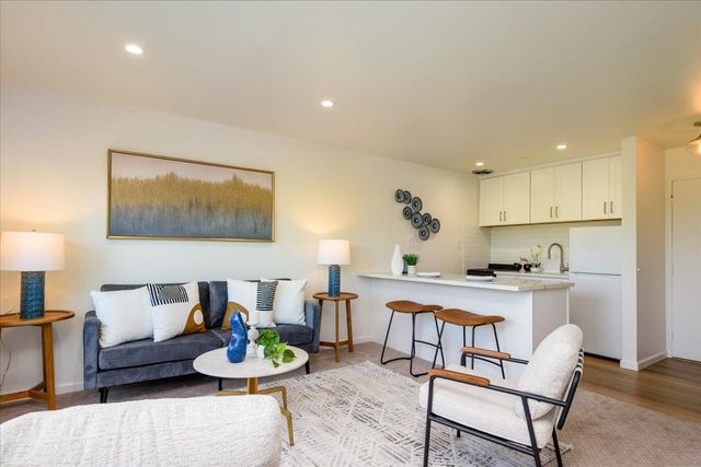 815 N Humboldt Street 409, San Mateo, CA 94401