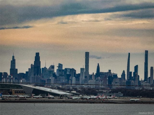 22-14 120th Street 6, College Point, NY 11356