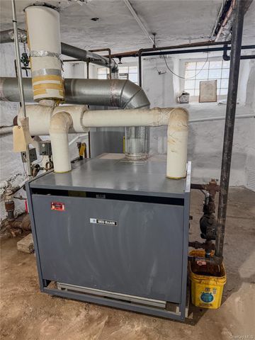 22-14 120th Street 6, College Point, NY 11356