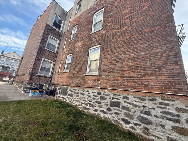 22-14 120th Street 6, College Point, NY 11356