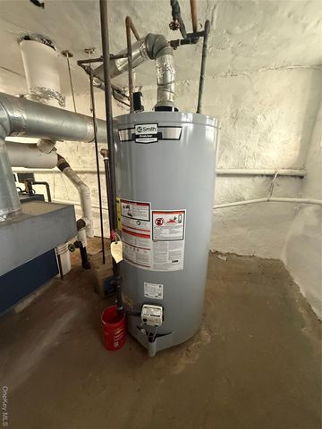 22-14 120th Street 6, College Point, NY 11356