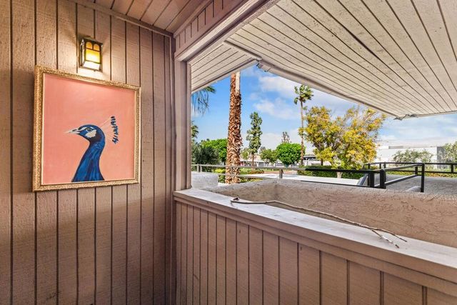 420 N Villa 207, Palm Springs, CA 92262