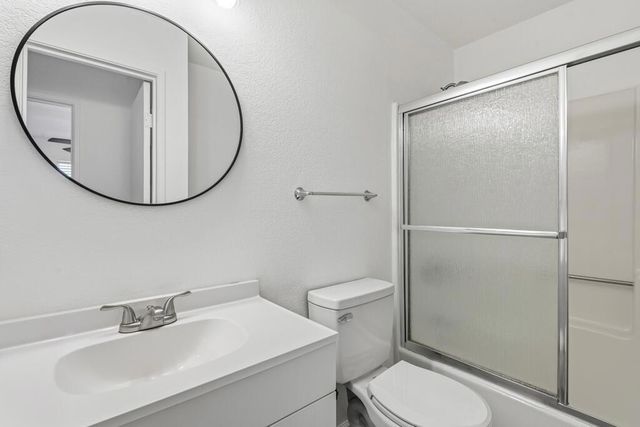 420 N Villa 207, Palm Springs, CA 92262