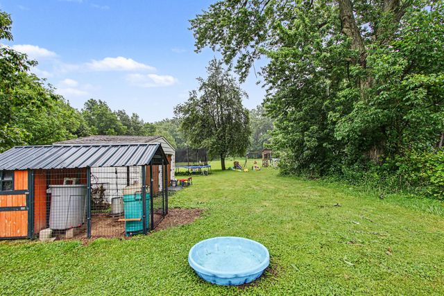 325 N Hobart Road, Hobart, IN 46342