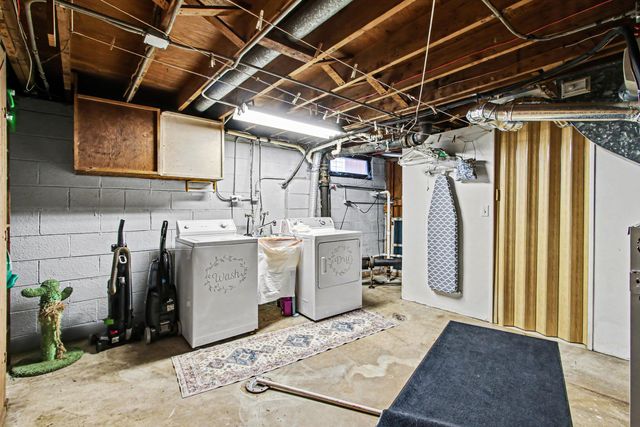 325 N Hobart Road, Hobart, IN 46342