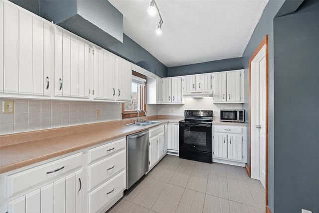 4156 Glasgow Rd, Richland, PA 16059