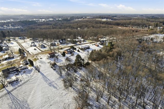 4156 Glasgow Rd, Richland, PA 16059