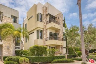 12821 N Seaglass Circle, Los Angeles, CA 90094