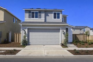 794 Lauren Avenue, Madera, CA 93636