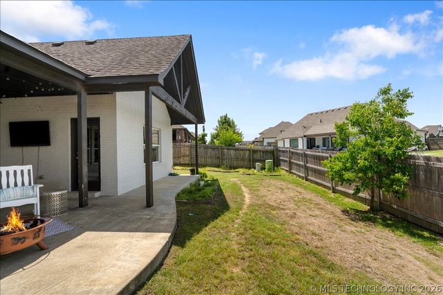14302 S Florence Avenue, Bixby, OK 74008