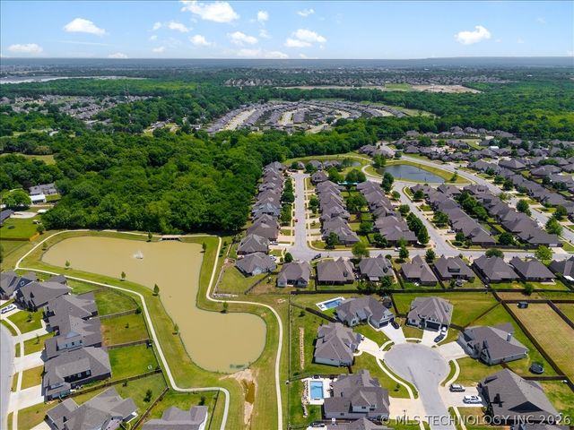 14302 S Florence Avenue, Bixby, OK 74008