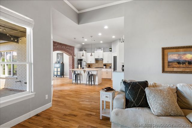 14302 S Florence Avenue, Bixby, OK 74008