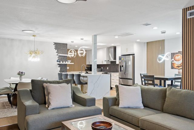 8178 E Via De Lane, Scottsdale, AZ 85258