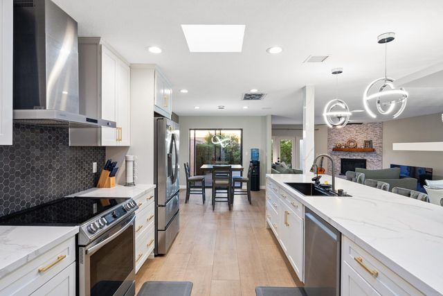 8178 E Via De Lane, Scottsdale, AZ 85258