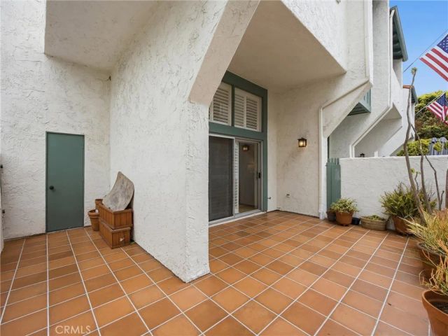 4834 McConnell Avenue, Los Angeles, CA 90066