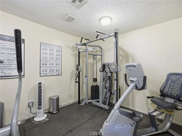 4834 McConnell Avenue, Los Angeles, CA 90066