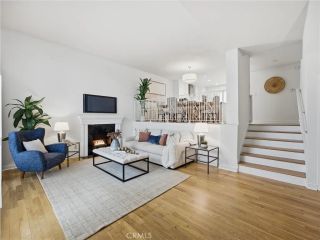 4834 McConnell Avenue, Los Angeles, CA 90066