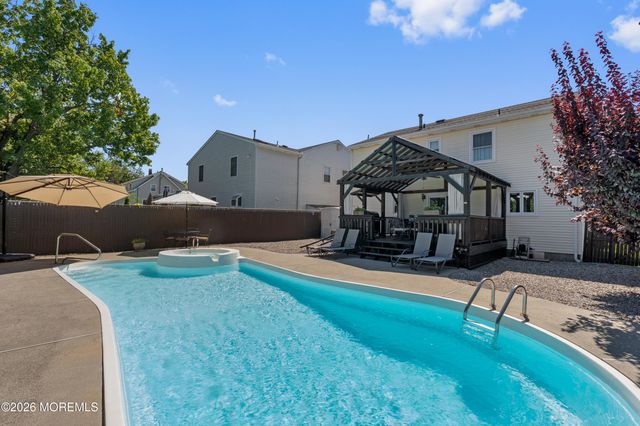 97 Perry Street, Keyport, NJ 07735