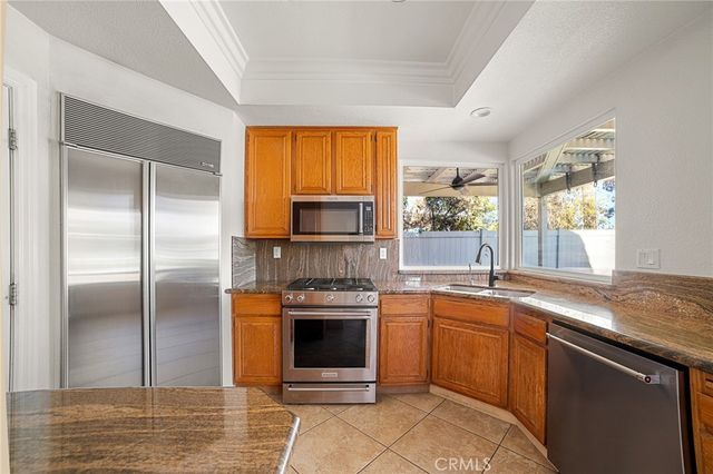 30258 Shoreline Drive, Menifee, CA 92584