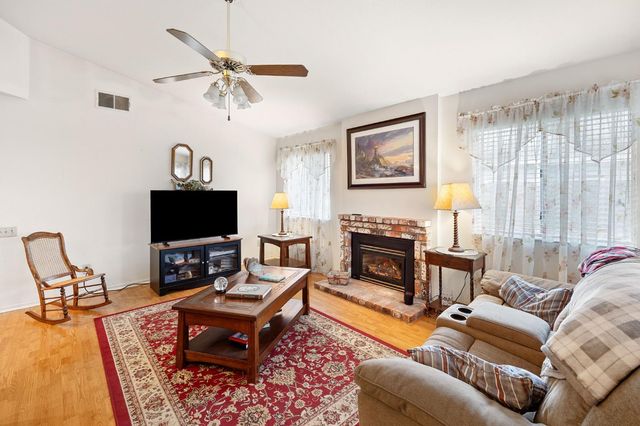 588 Samuel Way, Sacramento, CA 95838