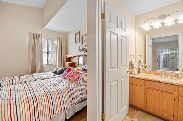 588 Samuel Way, Sacramento, CA 95838