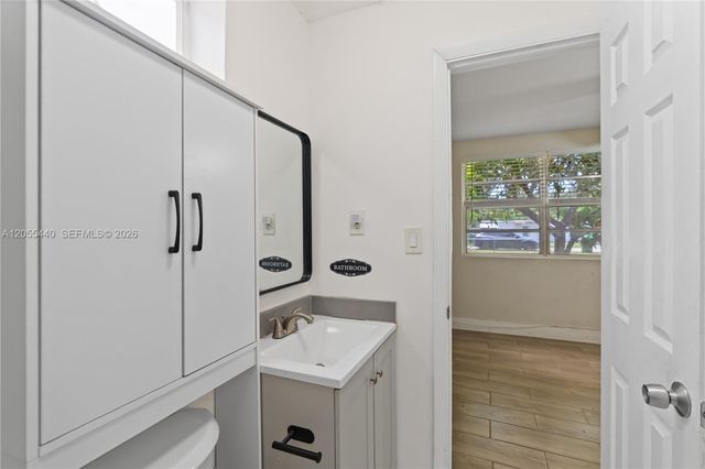 6109 SW 40th Court, Miramar, FL 33023