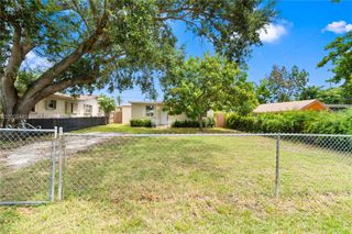 6109 SW 40th Court, Miramar, FL 33023