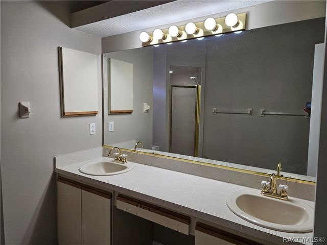 2137 N Brentwood Circle, Lecanto, FL 34461