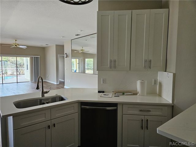 2137 N Brentwood Circle, Lecanto, FL 34461