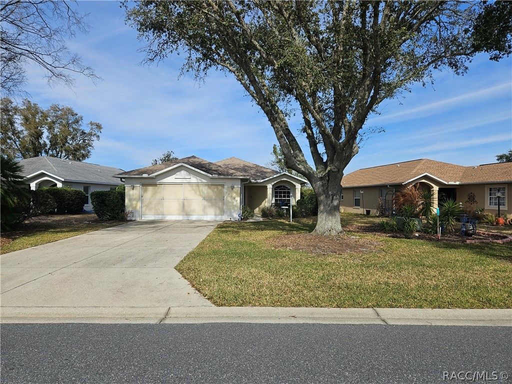 2137 N Brentwood Circle, Lecanto, FL 34461