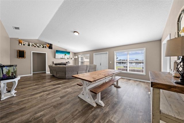 3034 SAND STONE CIRCLE, St Cloud, FL 34772