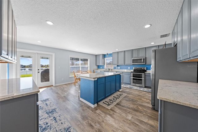 3034 SAND STONE CIRCLE, St Cloud, FL 34772