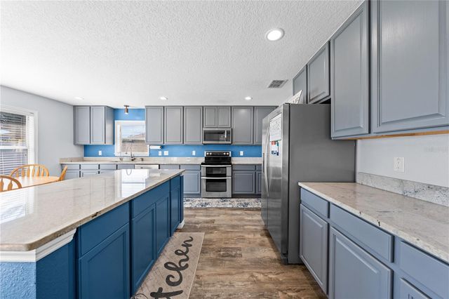 3034 SAND STONE CIRCLE, St Cloud, FL 34772