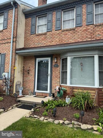 57 WINCHESTER CT, Reading, PA 19606