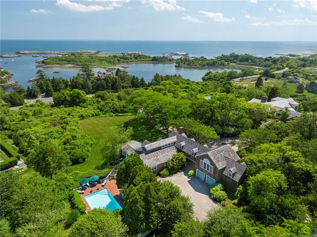 315 Ocean Avenue, Newport, RI 02840