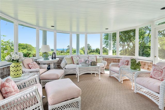 315 Ocean Avenue, Newport, RI 02840