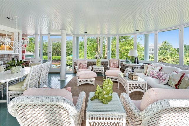 315 Ocean Avenue, Newport, RI 02840