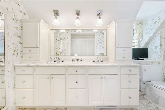 315 Ocean Avenue, Newport, RI 02840