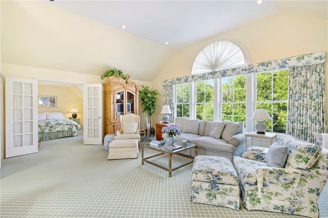 315 Ocean Avenue, Newport, RI 02840