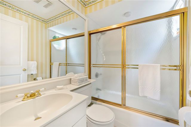 315 Ocean Avenue, Newport, RI 02840