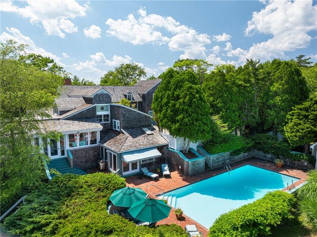 315 Ocean Avenue, Newport, RI 02840