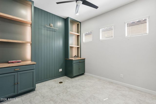 10631 E THATCHER Avenue, Mesa, AZ 85212